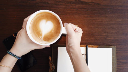 ¿Tu café de la mañana te está robando la energía sin que lo sepas?